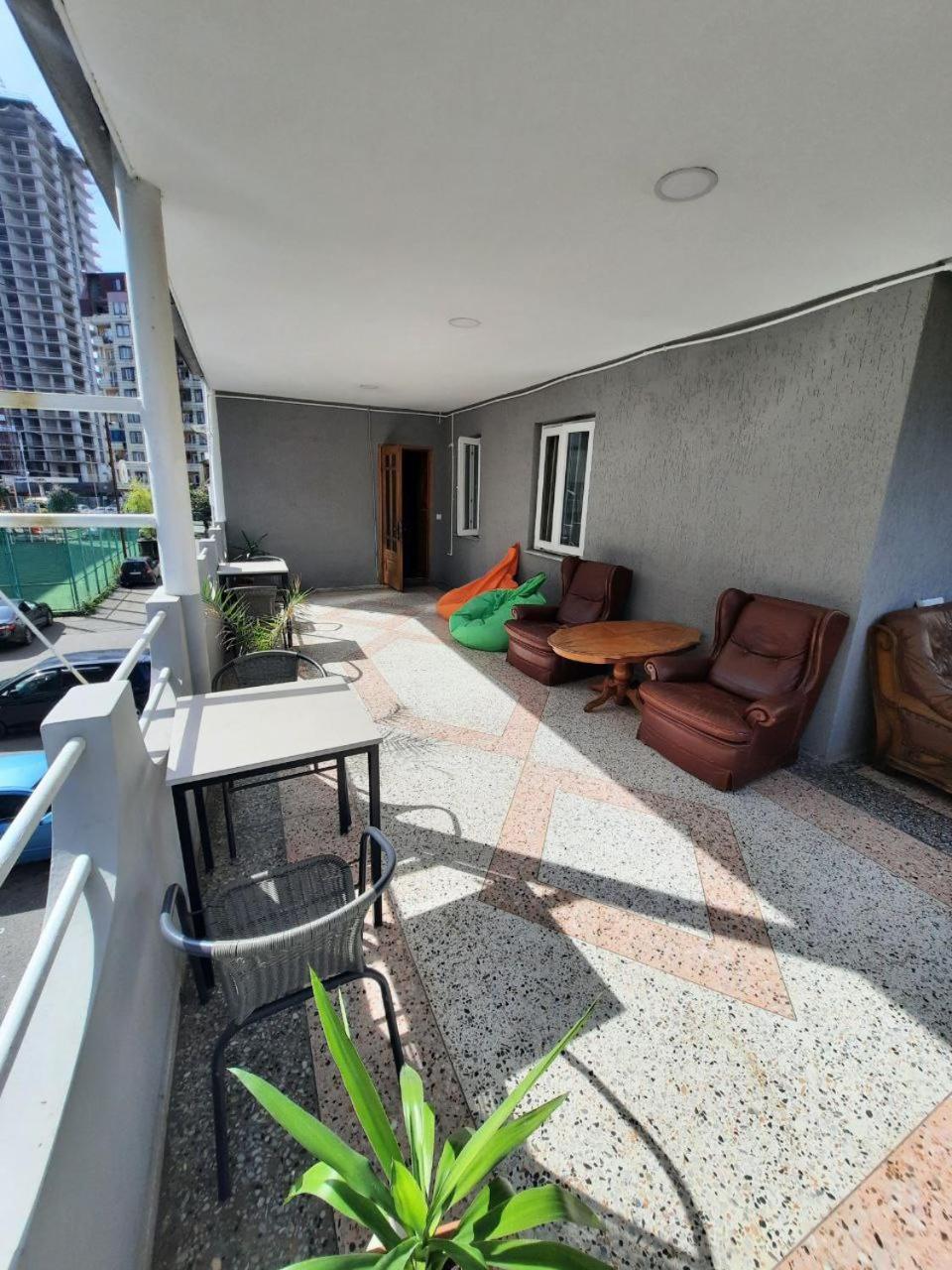 Palm Hostel Batum Dış mekan fotoğraf