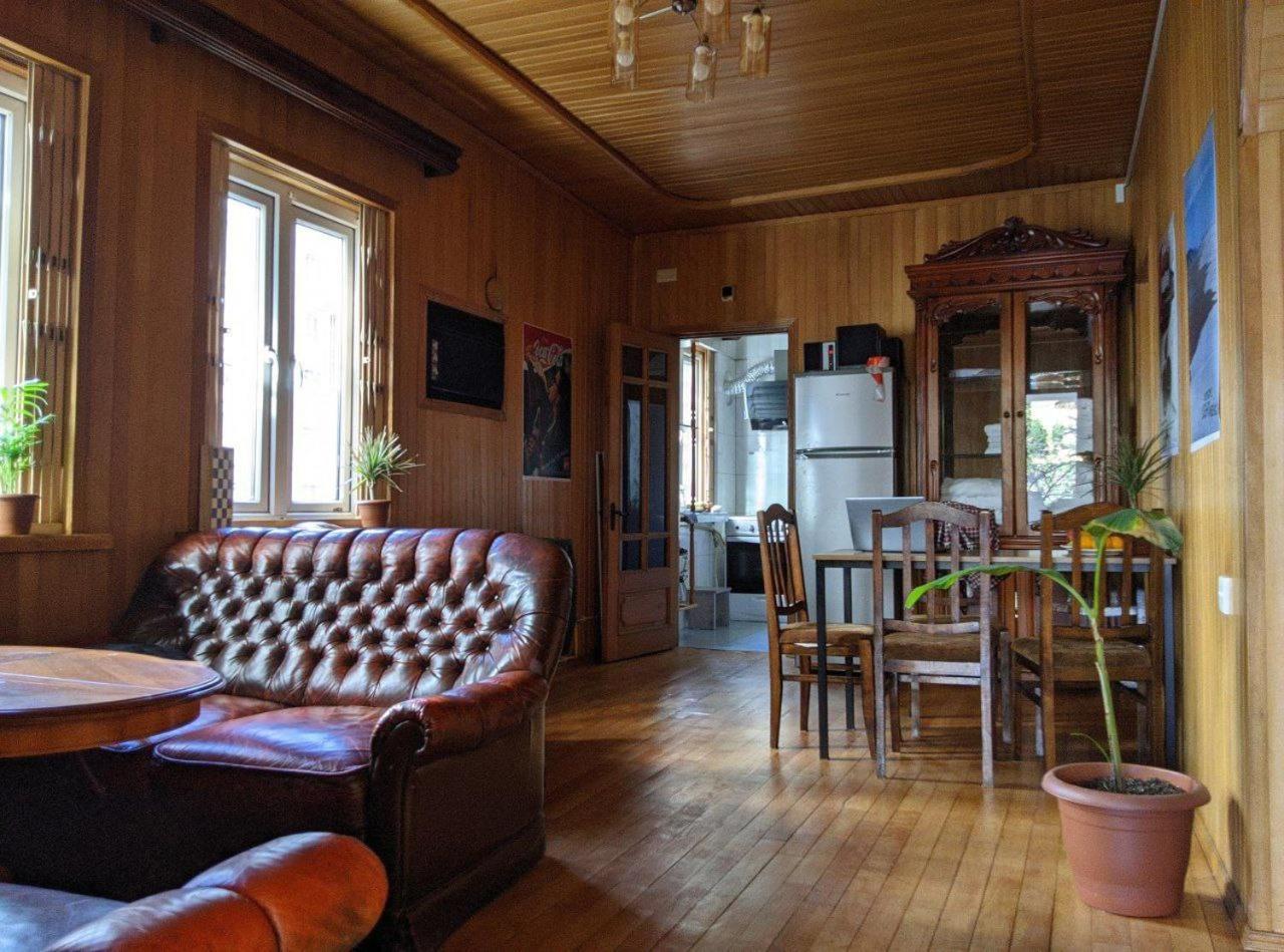Palm Hostel Batum Dış mekan fotoğraf